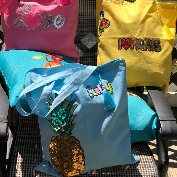 GlitterBuzzStyle Boutique Handbags - Beach Totes